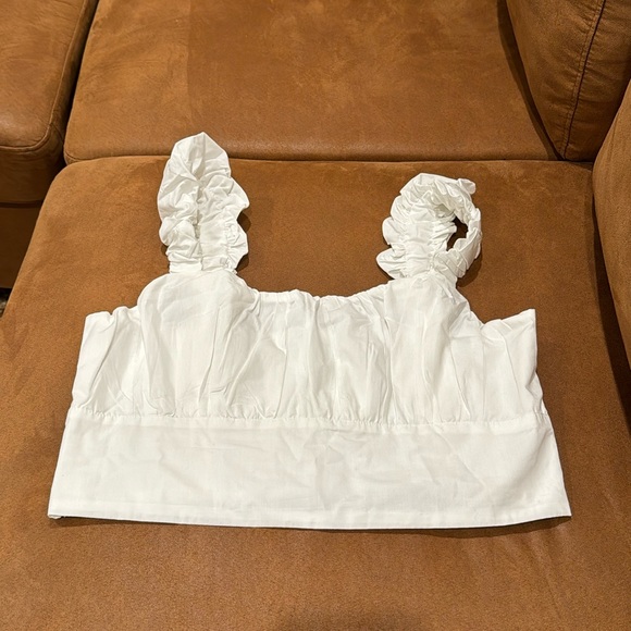 Abercrombie and Fitch Poplin Scrunch Strap Set Top - Picture 3 of 7